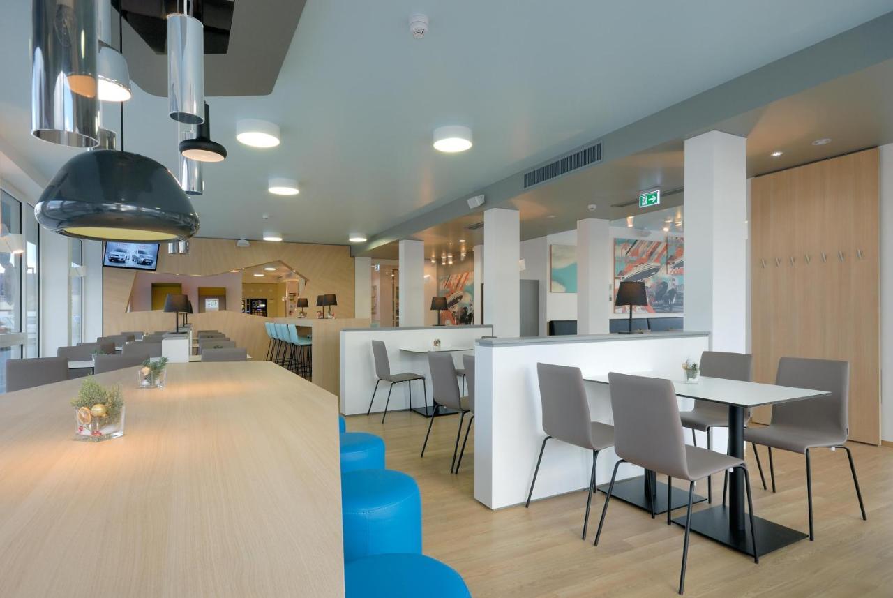 B&B Hotel Μπέμπλινγκεν Εξωτερικό φωτογραφία